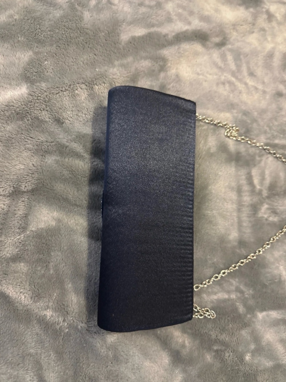 Formal Clutch Style Evening Handbag in Navy Blue, with Detachable Chain - Picture 2 of 8